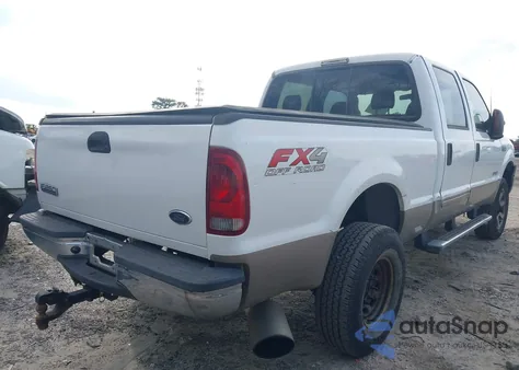 2004 Ford F-250 Lariat/Xl/Xlt z USA, uszkodzony, nr VIN 1FTNW20PX4EB36299